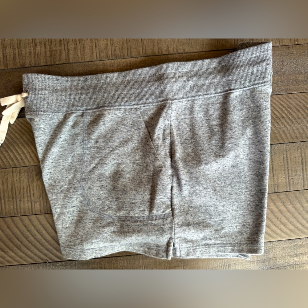 Eddie Bauer Cozy Camp Fleece Shorts Women's Size Large - Picture 3 of 8